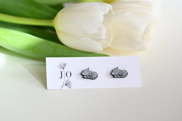 Earrings "Gray sleeping cat" - Image 3