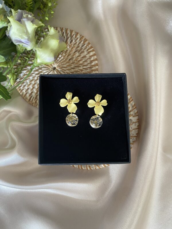 TAIM Earrings  “Yellow flower"