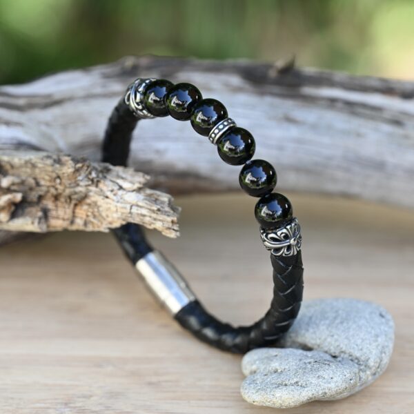 Hilpharakas Leather Bracelet "Glossy Onyx"