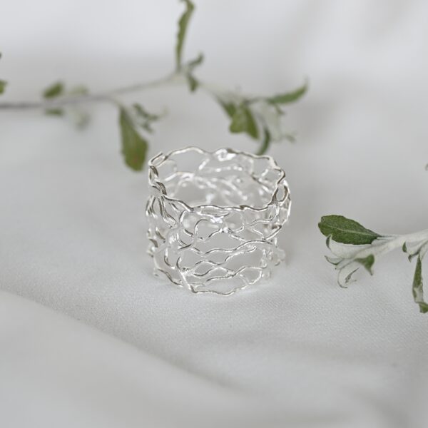 Kanela Silver Ring "Romantic"