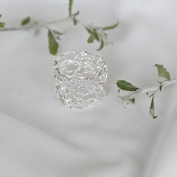 Kanela Silver Ring "Romantic" - Image 3