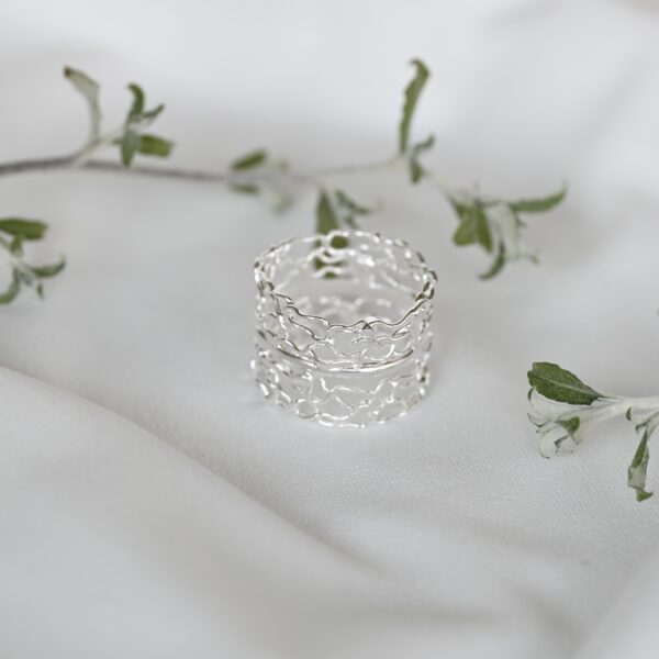 Kanela Silver Ring "Romantic"