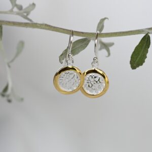 Kanela Silver Earrings "Gold balls with pattern"