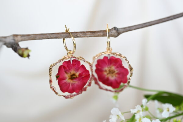TAIM Resin Earrings “Wild Rose” - Image 3