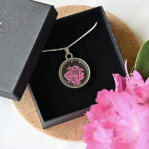 TAIM Silver Steel Necklace “Pink”