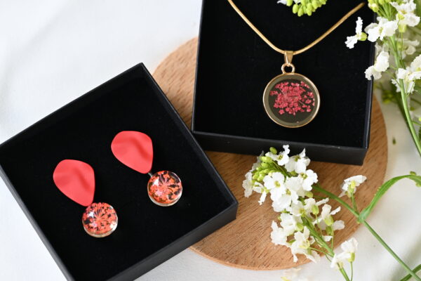 TAIM Gold Steel Necklace “Red” - Image 2