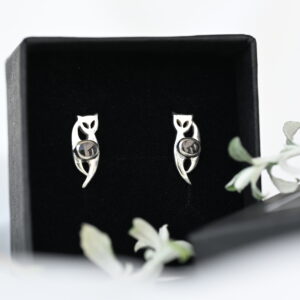 Kanela Silver Drop Earrings "Cat"