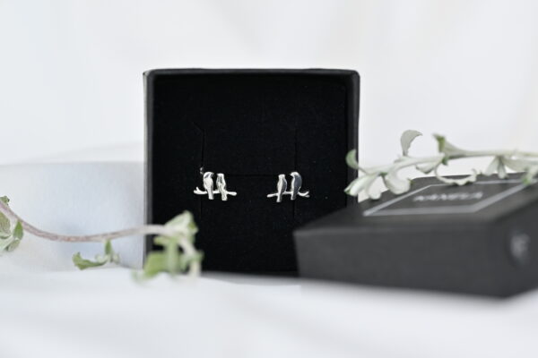 Kanela Silver Stud Earrings "Two Birds" - Image 2