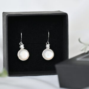 Kanela Silver Drop Earrings "Pearl"