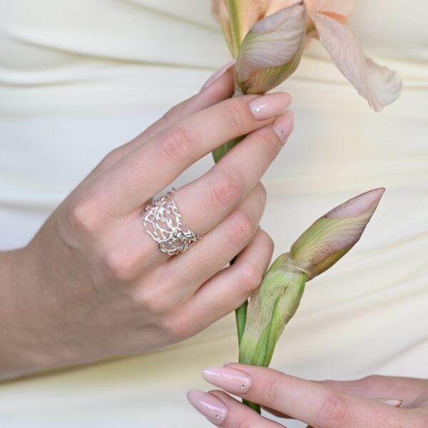 Kanela Silver Ring "Romantic" - Image 5