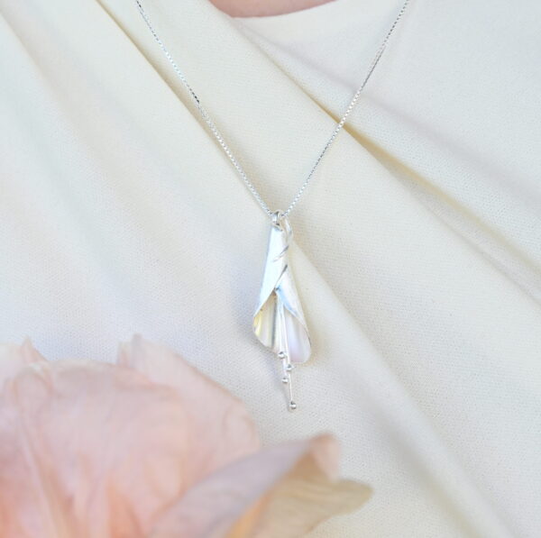 Kanela Silver Necklace "Bell Flower" - Image 2