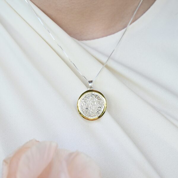 Kanela Silver Necklace "Floral" - Image 2