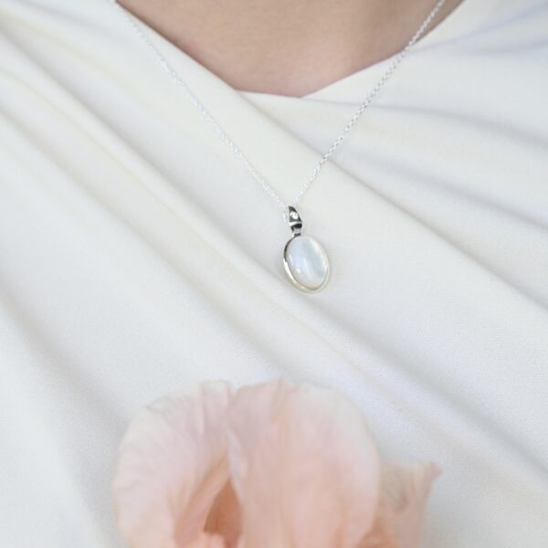 Kanela Silver Necklace "Mother of Pearl" - Image 2