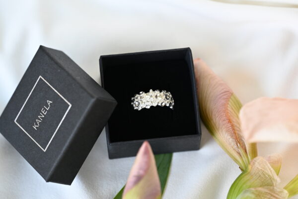 Kanela Silver Ring "Moon Canyons" - Image 8