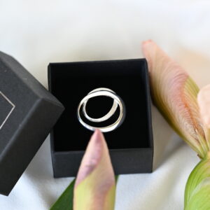Kanela Silver Ring "Circles"