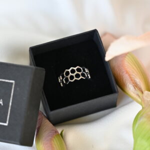 Kanela Silver Ring "Honeycomb"