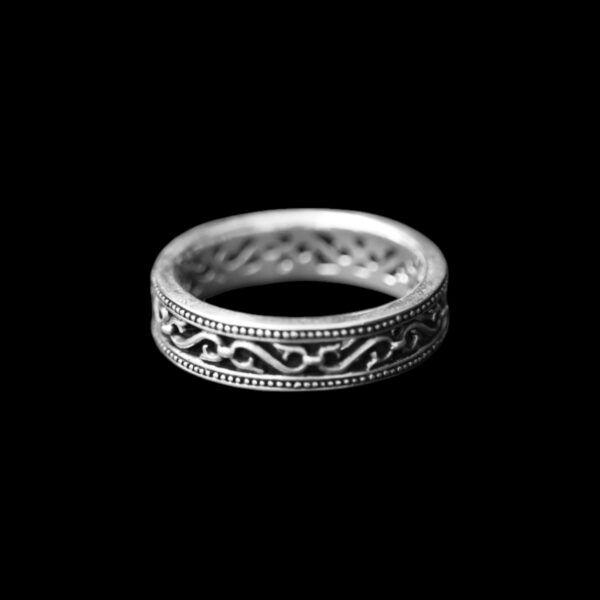 925 sterling silver men’s ornamental ring, oxidized finish, 6mm band – Hilpharakas.
