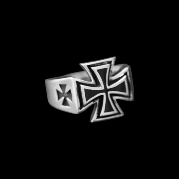 925 sterling silver men’s Iron Cross ring with black enamel – Hilpharakas.