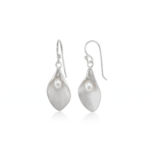 Kanela Silver Earrings "Leaf Pearl"