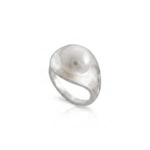 Kanela Silver Ring "Pearl Dome"