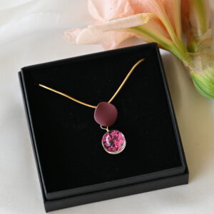 TAIM Steel Necklace “Round Deep Pink”