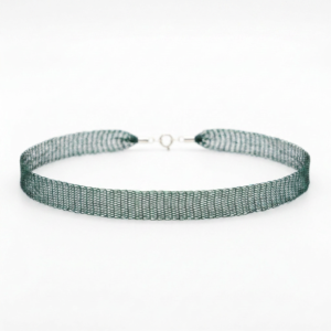 Kanela Titanium Chain "Mesh Dark Green"